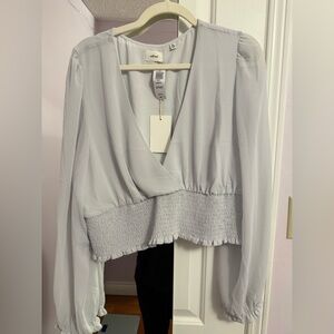 Aritzia Wilfred Wistful V-neck Top